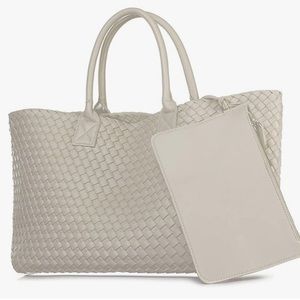 NEW WOVEN CONVERTIBLE TOTE💕💕